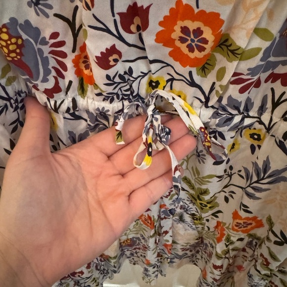 Velvet by Graham & Spencer Multicolor Floral Top - Picture 3 of 7